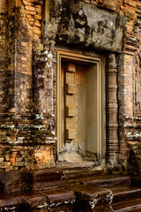 Fototapeta na wymiar It's Pre Rup, a temple at Angkor, Cambodia, the state temple of Khmer king Rajendravarman. It is a temple mountain made of brick, laterite and sandstone construction.