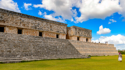 Fototapeta na wymiar Governor's Palace, Uxmal, an ancient Maya city of the classical period. One of the most important archaeological sites of Maya culture. UNESCO World Heritage site