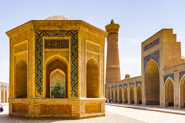 It's Mosque in the Historic Centre of Bukhara, UNESCO World heritage site, Uzbekistan - obrazy, fototapety, plakaty