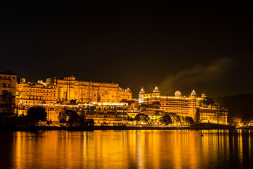 Fototapeta na wymiar The City palace in Udaipur during Diwali