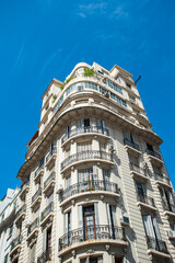 Fototapeta na wymiar It's Building on the Avenida de Mayo (May avenue) in Buenos Aire