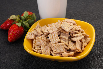 Wheat flakes for breakfast