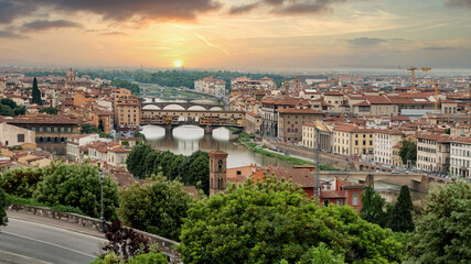 Fototapeta na wymiar Panoramic sunset view of Florence, Ponte Vecchio, Palazzo Vecchio and Florence Duomo, Italy