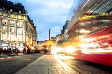 Fototapeta na wymiar Motion blurred London city street 
