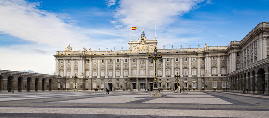 Obraz premium It's Square near the Palacio Real (Royal Palace), Madrid, Spain. Royal Palace is the official residence of the Spanish Royal Family