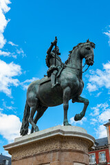 Fototapeta premium It's Statue of King Philip III on the Plaza Mayor, Madrid, Spain. It's the Spanish Property of Cultural Interest