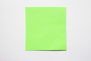 Green note on a white sticky note, carved, single, sticky, notepad