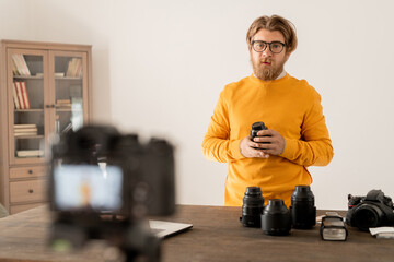 Contemporary photographer sharing his experience with online audience