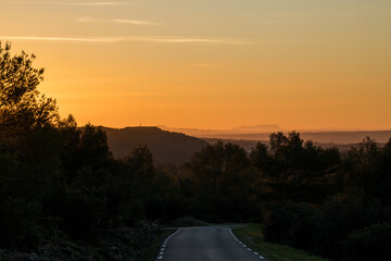 lever de soleil sur la provence