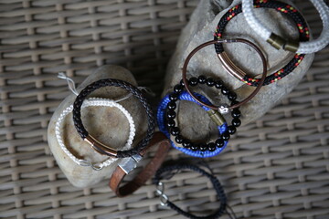 Handmade magnetic clasp bracelet. Unisex bracelet.