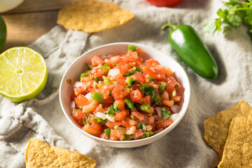 Spicy Homemade Pico De Gallo