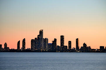 Naklejka premium sun down over west Toronto