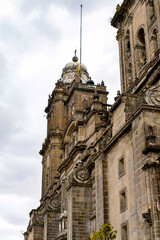 Fototapeta na wymiar Metropolitan Tabernacle near the Mexico City Cathedral, is the seat of the Roman Catholic Archdiocese of Mexico