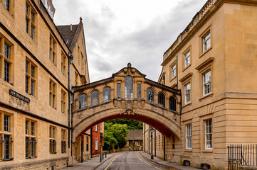 Fototapeta na wymiar Bridge of Sighs at Hertford College, Oxford, England. Oxford is known as the home of the University of Oxford