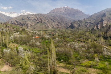 Fototapeta na wymiar View of Alamut valley in Iran