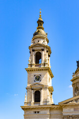 Obraz premium It's St. Stephen's Basilica, a Roman Catholic basilica in Budapest, Hungary.