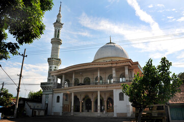 Indonesia is known for its majority Muslim community, so wherever a beautiful mosque can be found