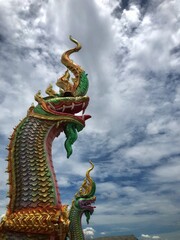 Fototapeta premium Naga pairs in the Wat Pha Ha Praaong