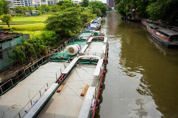 Routes on the canals of Thailand