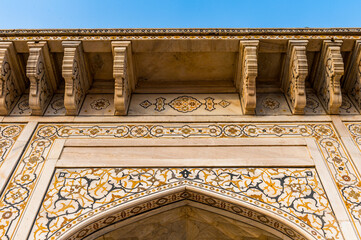 Obraz premium It's Itmad-Ud-Daulah Mausoleum (Jewel Box or the Baby Taj) in Agra, Uttar Pradesh, India. It was referred as a draft for Taj Mahal