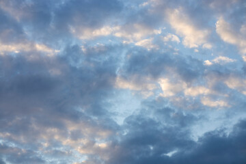 Naklejka na ściany i meble beautiful fluffy clouds and blue sky