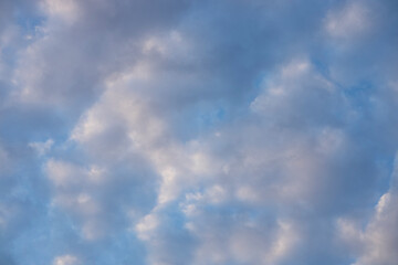 Obraz premium beautiful fluffy clouds and blue sky