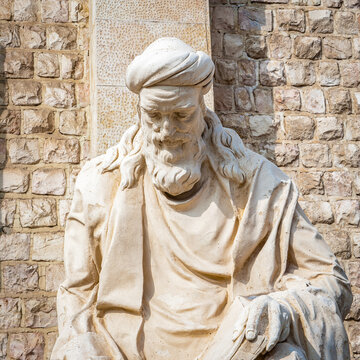 It's Sultan Ibrahim Bin Shahrukh Gurekani monument, Shiraz, Iran