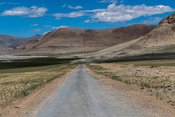 Fototapeta na wymiar Kar Lake, Leh Ladakh, India