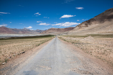 Fototapeta na wymiar Kar Lake, Leh Ladakh, India