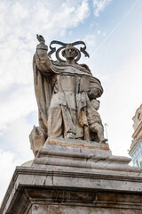 Obraz premium It's Monument on the Tetuan Suqare in Valencia, Spain