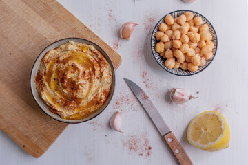 Traditional hummus with chickpeas, olive oil and lemon