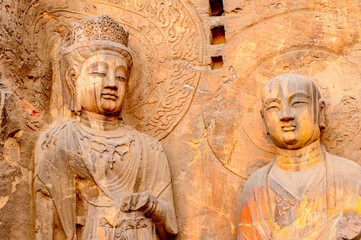 It's Longmen Grottoes ( Dragon's Gate Grottoes) or Longmen Caves.UNESCO World Heritage of tens of...