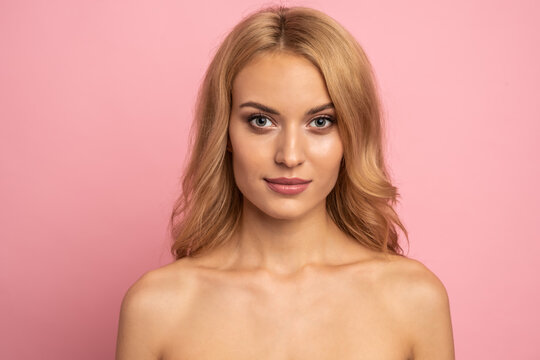 Bare-Breasted 이미지 – 찾아보기 95,035 스톡 사진, 벡터 및 비디오 | Adobe Stock