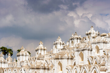 Naklejka premium It's Hsinbyume Pagoda (Myatheindan), a large pagoda on the northern side of Mingun, Sagaing Region in Myanmar, the western bank of the Irrawaddy River