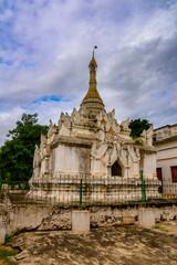 Fototapeta na wymiar It's Shwezigon Pagoda, Bagan Archaeological Zone, Burma. One of the main sites of Myanmar.