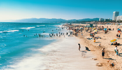 Fototapeta na wymiar View of the Santa Monica beach in California