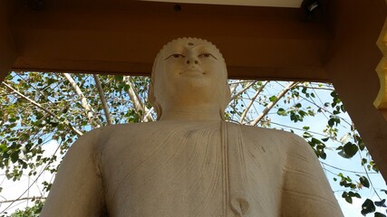 statue of lord buddha
