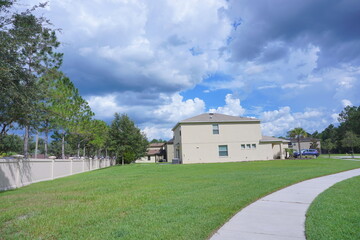 Obraz premium House and thunder cloud in summer