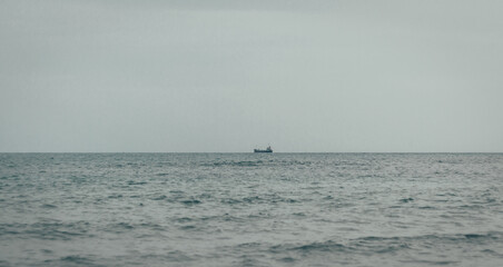 ship and sea horizon