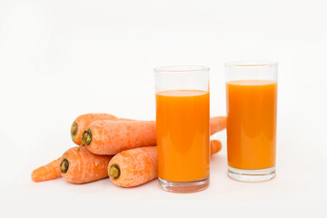 carrot juice and carrots