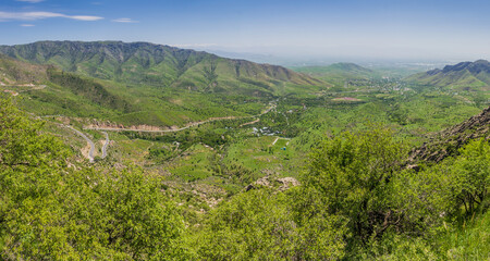 Fototapeta na wymiar Mountains near Shahrisabz, Uzbekistan