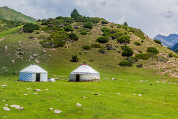 Fototapeta na wymiar Yurts in Jeti Oguz valley, Kyrgyzstan