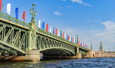 Obraz premium Trinity bridge decorated with Russian national color, Bridge over the river Neva, St. Petersburg, Russia,