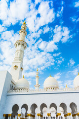 Fototapeta na wymiar Sheikh Zayed grand mosque, Abu Dhabi, United Arab Emirates