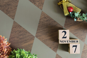 November 27, Date design with number cube.