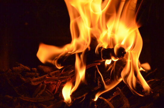 madera arde