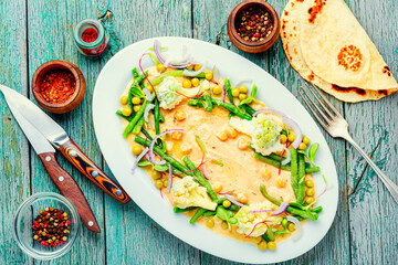 Homemade hummus with vegetables