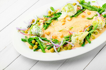 Hummus and variety of vegetable