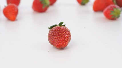 イチゴ　果物　赤　