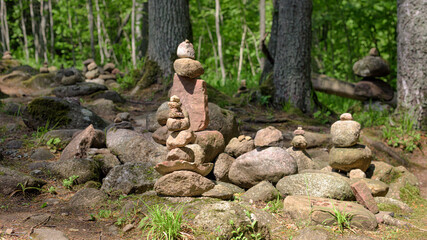 Pebble pyramids in the forest